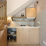 Family Friendly House With A Swimming Pool - 22882 Hébergement de vacances Makarska