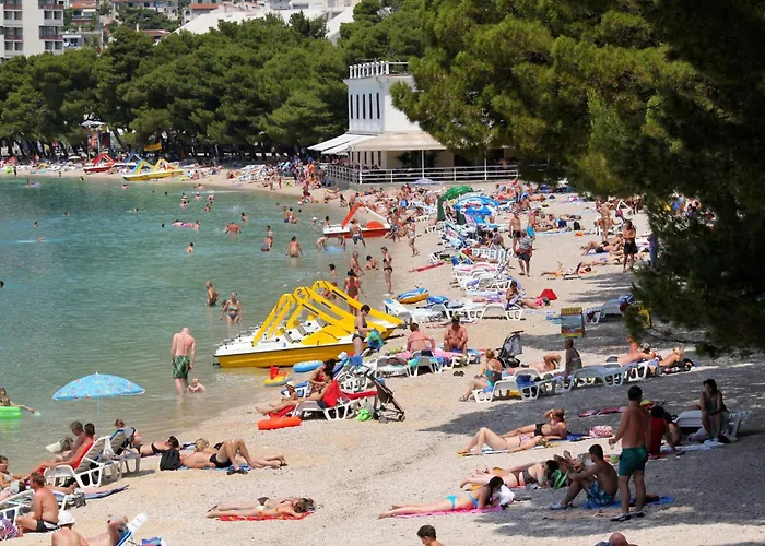 Family Friendly House With A Swimming Pool - 22882 * מאקרסקה